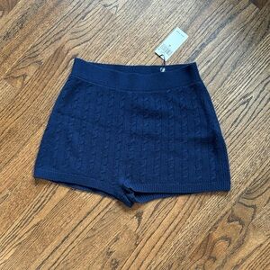 Polo Ralph Lauren wool-cashmere mini cable knit short in navy blue size Medium